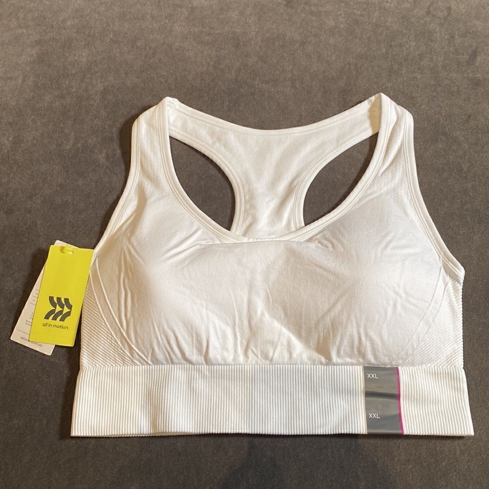 Women’s All In Motion Seamless Racer Bra White Removable Pads Size XXL NEW